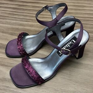 VTG 90’s UNLISTED BRAND PURPLE  STRAPPY SANDALS 7.5